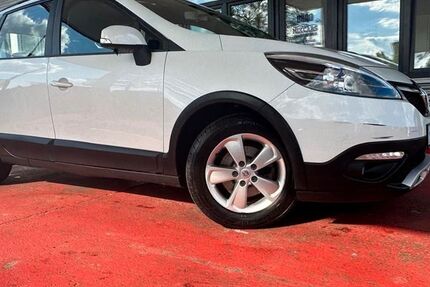 Renault Scenic 144.944 km 5.470 &euro; Fürth 90763