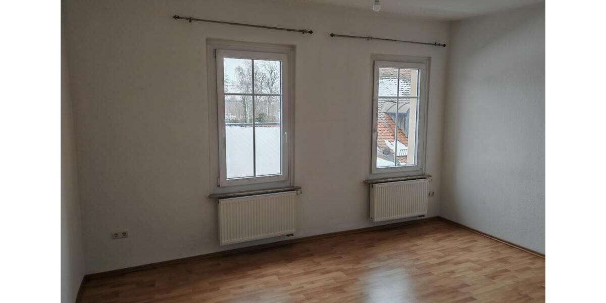 Etagenwohnung Buckenhof - 3 Zimmer, 98 m&sup2;, 1.350&euro; | Angebot:25539743