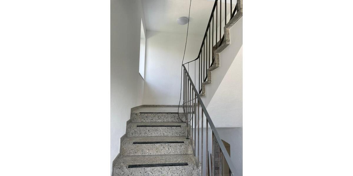 Etagenwohnung Fürth Bislohe - 3 Zimmer, 95 m&sup2;, 1.425&euro; | Angebot:26517640