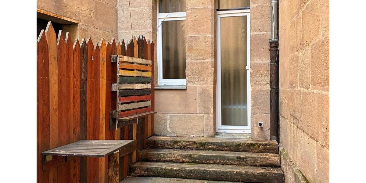 Erdgeschoßwohnung Fürth Altstadt - 4 Zimmer, 103 m&sup2;, 1.250&euro; | Angebot:26462969